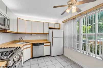 91 Chelsea Ct, Franklin Township, NJ 08823 - Photo 13