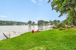 209 Hudson Ave, Hopatcong, NJ 07843 - Photo 31