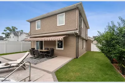 16 Adrian St, Pompton Lakes, NJ 07442 - Photo 35