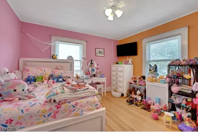 434 E 3rd Ave, Roselle, NJ 07203 - Photo 19