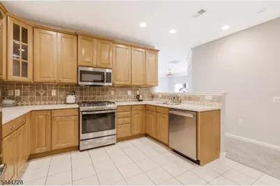 7208 Westover Way, Franklin Township, NJ 08873 - Photo 11