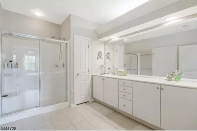 7208 Westover Way, Franklin Township, NJ 08873 - Photo 15