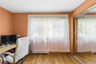 40 Vista Dr, Marlboro Township, NJ 07751 - Photo 19