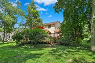 40 Vista Dr, Marlboro Township, NJ 07751 - Photo 33