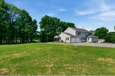 112 Grouser Rd, Franklin Township, NJ 08873 - Photo 29