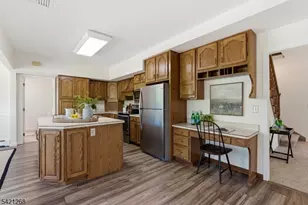112 Grouser Rd, Franklin Township, NJ 08873 - Photo 7