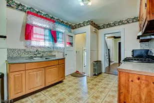 47 Boyden Pkwy, Maplewood, NJ 07040 - Photo 17