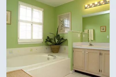 5 Briar Ln #5, Raritan Township, NJ 08822 - Photo 17
