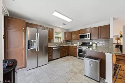 301 Pheasant Run, South Brunswick Township, NJ 08852 - Photo 7