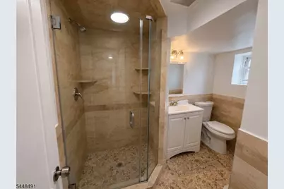 112 Chestnut St, Lodi, NJ 07644 - Photo 11