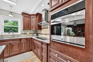 5 Grouse Rd, Hillsborough Township, NJ 08844 - Photo 11