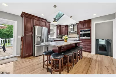 5 Grouse Rd, Hillsborough Township, NJ 08844 - Photo 9