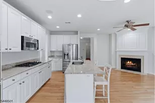 96 Hickory Hill Blvd, Totowa, NJ 07512 - Photo 17
