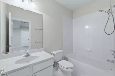 96 Hickory Hill Blvd, Totowa, NJ 07512 - Photo 33