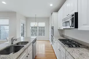 96 Hickory Hill Blvd, Totowa, NJ 07512 - Photo 13