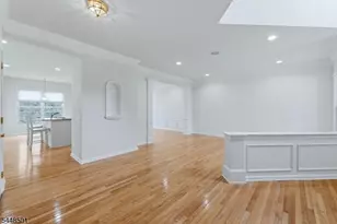 96 Hickory Hill Blvd, Totowa, NJ 07512 - Photo 11