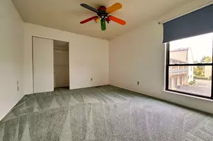 28 Spencer St, Franklin Township, NJ 08873 - Photo 5
