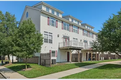 1366 Genovese Ln, Rahway, NJ 07065 - Photo 39