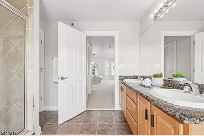 1366 Genovese Ln, Rahway, NJ 07065 - Photo 19