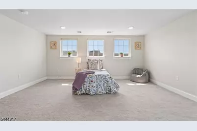 1366 Genovese Ln, Rahway, NJ 07065 - Photo 27