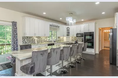 11 Rosewood Ln, Denville, NJ 07834 - Photo 11