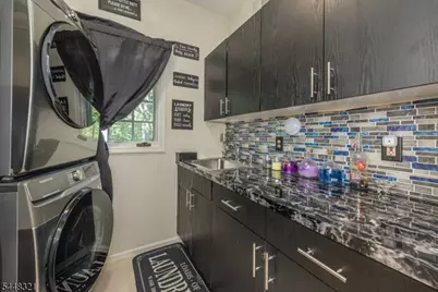 11 Rosewood Ln, Denville, NJ 07834 - Photo 19