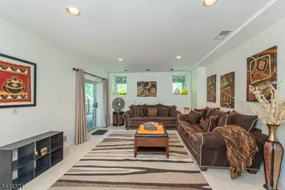 11 Rosewood Ln, Denville, NJ 07834 - Photo 31