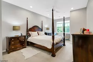 905 Brook Hollow Dr, Hanover Township, NJ 07981 - Photo 15