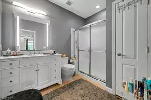 905 Brook Hollow Dr, Hanover Township, NJ 07981 - Photo 19