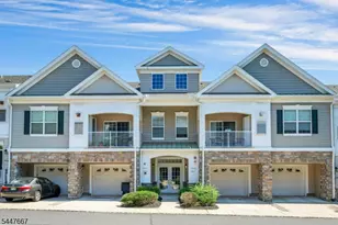 905 Brook Hollow Dr, Hanover Township, NJ 07981 - Photo 1