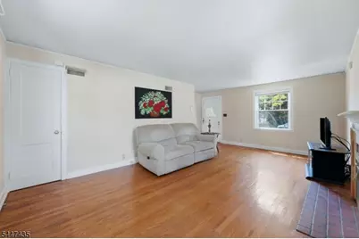 21 Wagner St, Bloomfield, NJ 07003 - Photo 5