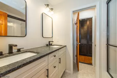 10 Reed Ct, Wayne, NJ 07470 - Photo 21