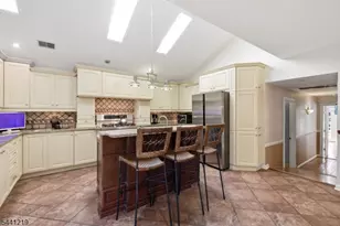 66 Minnisink Rd, Jefferson Township, NJ 07849 - Photo 7