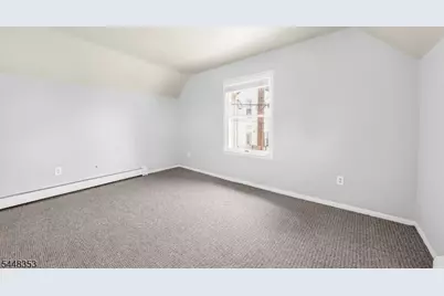 33 Asbury Pl, Parsippany, NJ 07878 - Photo 13