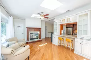 38 Oneida Ave, Hopatcong, NJ 07843 - Photo 3
