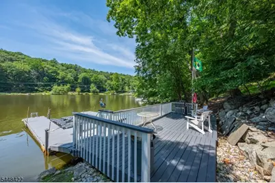 38 Oneida Ave, Hopatcong, NJ 07843 - Photo 23