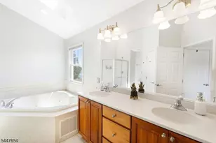 33 Catamaran Ct, Mount Arlington, NJ 07856 - Photo 21