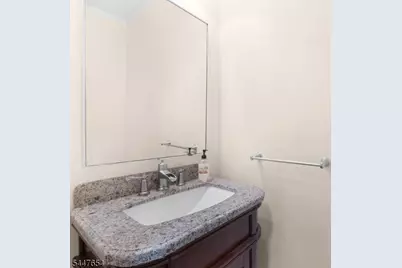 33 Catamaran Ct, Mount Arlington, NJ 07856 - Photo 15