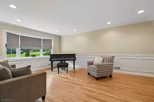 11 Colonial Way, Livingston, NJ 07039 - Photo 5
