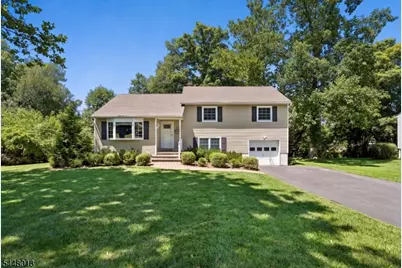 11 Colonial Way, Livingston, NJ 07039 - Photo 1