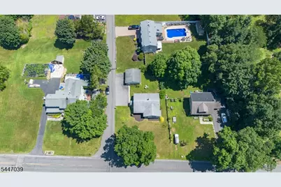 162 Cozy Lake Rd, Jefferson Township, NJ 07438 - Photo 21