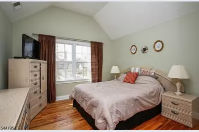 94 Pearl St, Bridgewater, NJ 08807 - Photo 17
