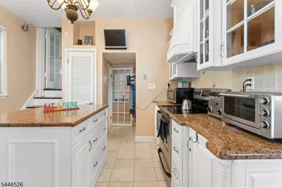 206 Mortimer Ave, Rutherford, NJ 07070 - Photo 9