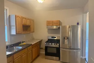 186 N 17th St, East Orange, NJ 07017 - Photo 3