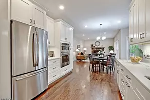 184 Hickory Tavern Rd, Long Hill Township, NJ 07933 - Photo 9