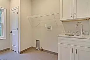 184 Hickory Tavern Rd, Long Hill Township, NJ 07933 - Photo 13