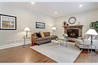 184 Hickory Tavern Rd, Long Hill Township, NJ 07933 - Photo 11
