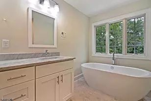 184 Hickory Tavern Rd, Long Hill Township, NJ 07933 - Photo 17