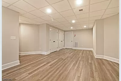 184 Hickory Tavern Rd, Long Hill Township, NJ 07933 - Photo 27