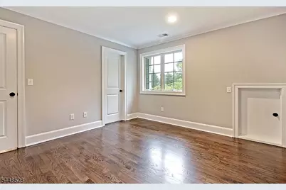 184 Hickory Tavern Rd, Long Hill Township, NJ 07933 - Photo 19